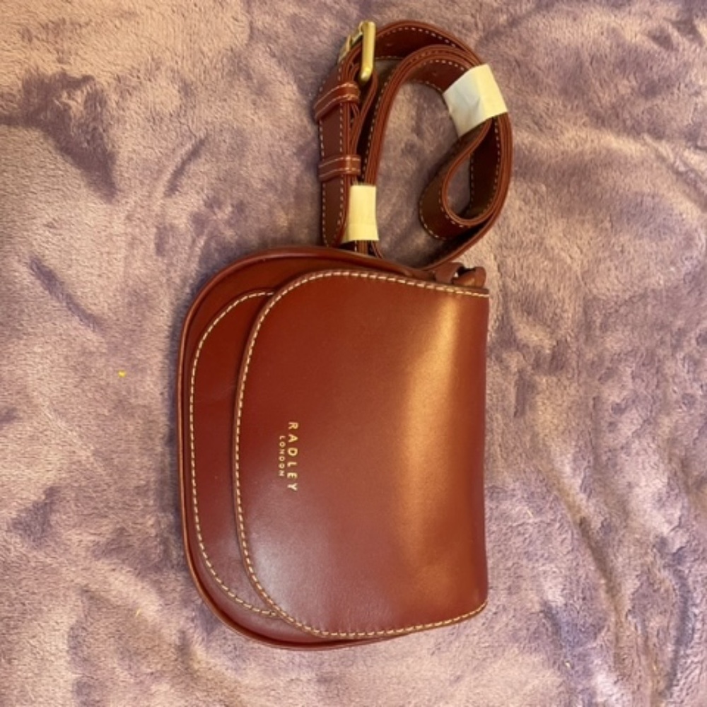 Radley London luxury leather Belt Bag w/tags